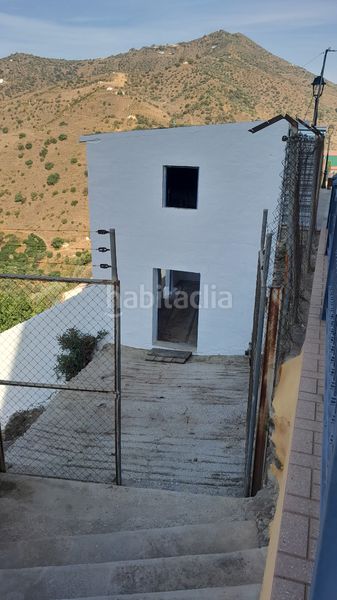 Foto 4f3c2675-87ac-46b9-8a0c-c4dd9a36371f. Finca rústica a calle loma 60 a Sayalonga