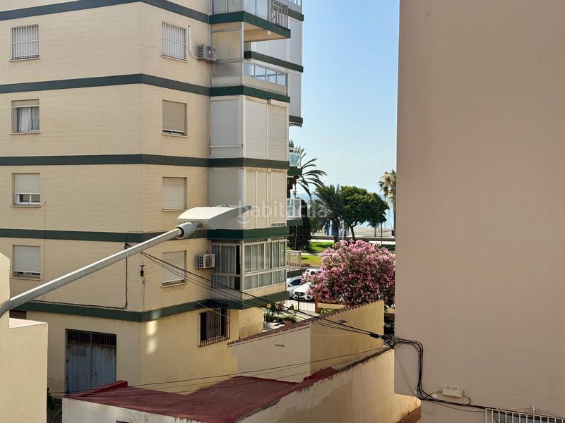 Foto eb9d0edd-033c-475d-b7c5-5f298e50f67a. Edificio in calle octavio lópez 19 in Paseo Marítimo de Levante Torre del Mar