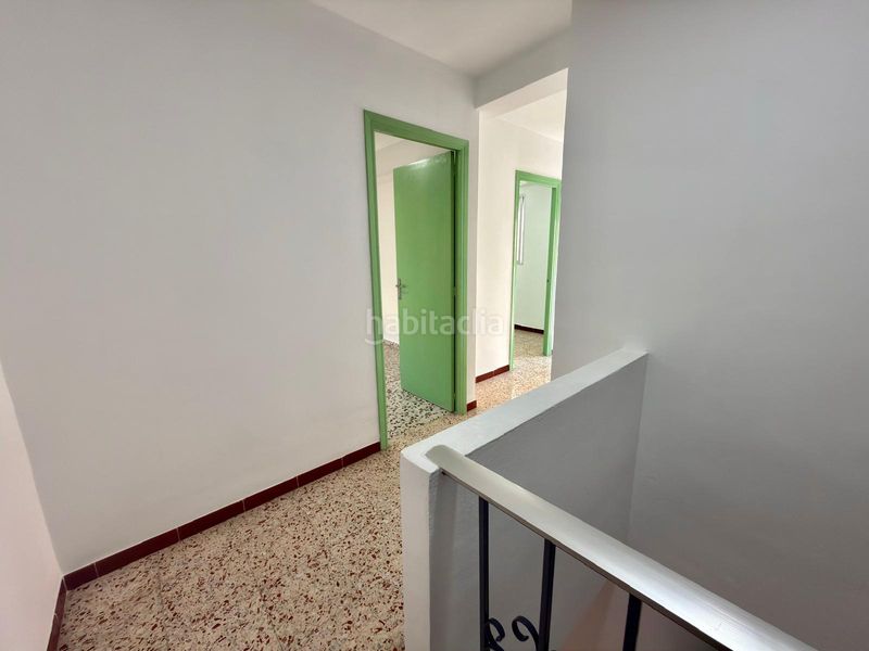 Foto fc83ab0a-c4e2-454b-8bc3-1d1e495dcc68. Edificio in calle octavio lópez 19 in Paseo Marítimo de Levante Torre del Mar