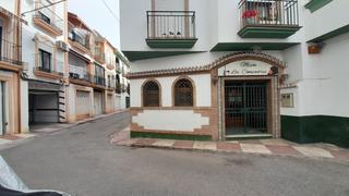 Local Comercial a Ma-102 38. Local convertible a vivienda en torrox