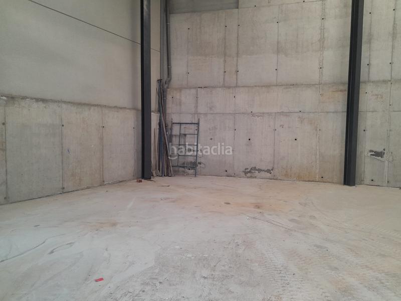 Foto 772c3c1d-7a65-4758-9b5c-8773ec24be07. Lloguer nau industrial a calle carpintero 33 a Algarrobo pueblo Algarrobo