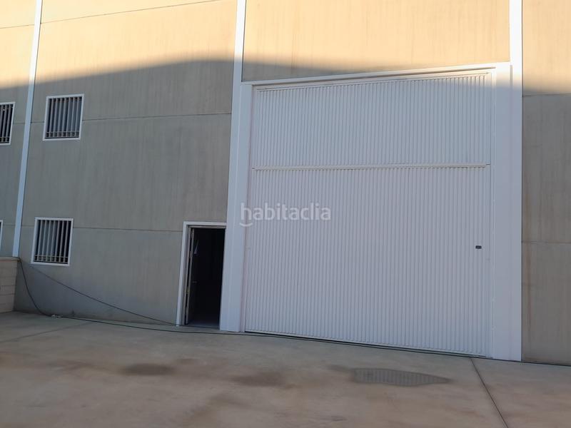 Foto cb78ad20-25be-4b82-b7cc-4610401316d6. Lloguer nau industrial a calle carpintero 33 a Algarrobo pueblo Algarrobo