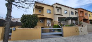 Haus in Carrer de mozart 33. Casa a tres vientos en palafrugell