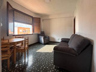 Piso  Carrer 9 d'octubre. Piso cntrico para reformar