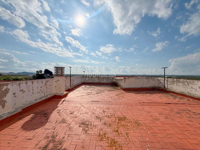 Foto 41e5b15e-cd6f-4ae6-903f-f29135f892d4. Casa adossada amb calefacció aparcament a Quartell