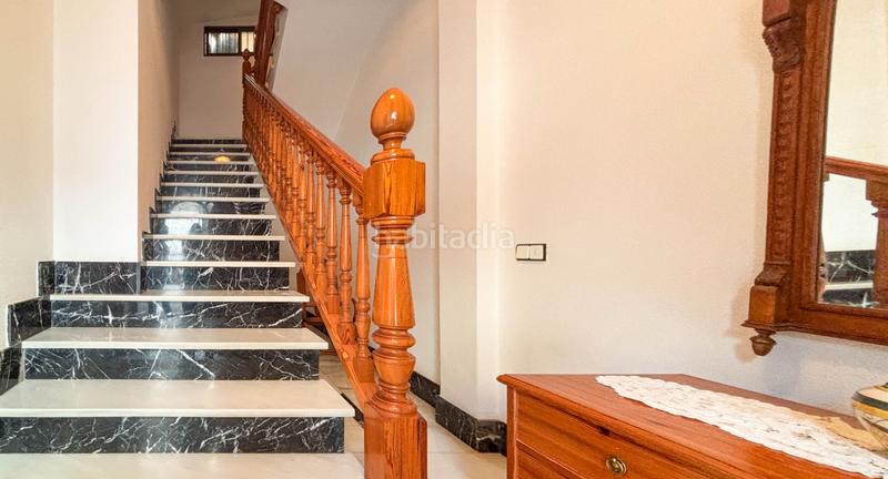 Foto 6a5d92d4-5257-47f5-897b-e15db34bde25. Casa adossada amb calefacció aparcament a Quartell