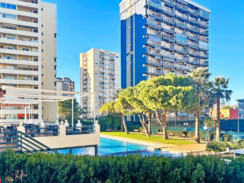 Foto 2fce9463-b732-4610-9f43-0f8566a2822c. Piso en carrer llari 1 vive de vacaciones en Platja de la Pobla de Farnals Pobla de Farnals (la)