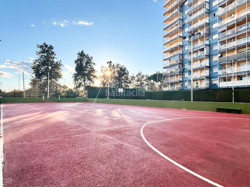 Foto 676b2bd0-aacf-493b-adb5-9b49342aecc9. Piso en carrer llari 1 vive de vacaciones en Platja de la Pobla de Farnals Pobla de Farnals (la)