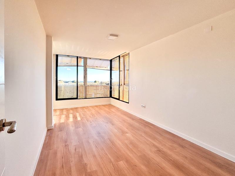 Foto f888b0e6-d6ff-443d-a2b2-e5bd42d6313e. Piso en carrer llari 1 vive de vacaciones en Platja de la Pobla de Farnals Pobla de Farnals (la)