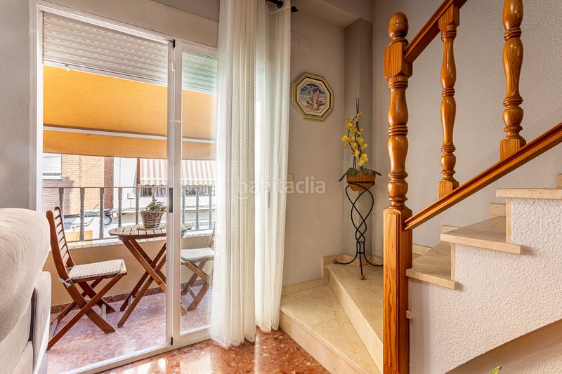 Foto a2749837-4c6e-4404-a96d-60338a44c187. Casa adossada a carrer del cid 5 a Zona Alta Puçol