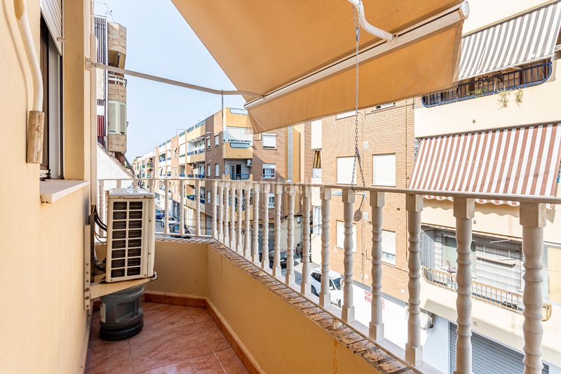 Foto b7131894-1132-4b5a-8484-03b462a752c4. Casa adossada a carrer del cid 5 a Zona Alta Puçol