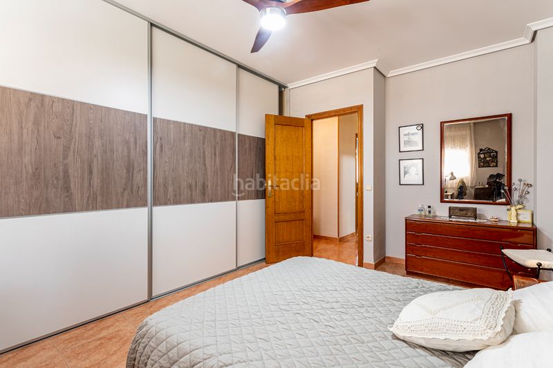 Foto d7ef4287-5cbb-48a6-8dc6-eabf6d9454ad. Casa adossada a carrer del cid 5 a Zona Alta Puçol