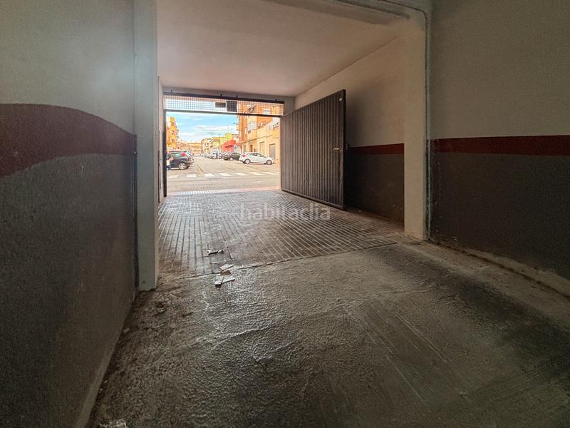 Foto ba8bac67-5d25-49e2-ab82-a34b925e3725. Aparcament cotxe a carrer del cid 11 a Puçol ciudad Puçol