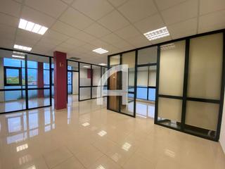 Location Bureau  Marín. No lo dudes esta magnífica oficina con vistas puede marcar la di