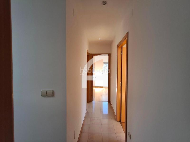 Foto 0af8171b-5724-41b5-b0ad-3ea702e089bf. Location attique avec chauffage parking dans Bembrive Vigo