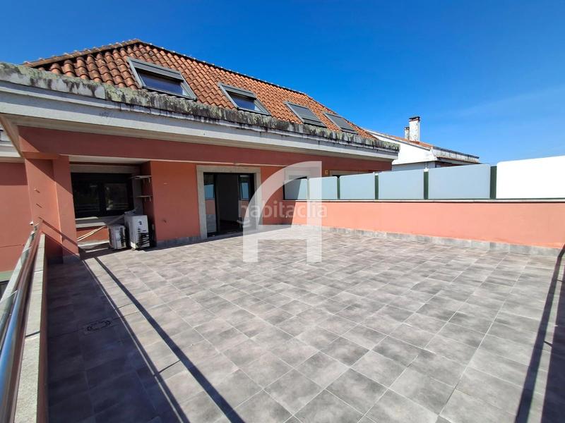 Foto 4a407efa-114b-4b4d-ab55-20878b14befc. Location attique avec chauffage parking dans Bembrive Vigo