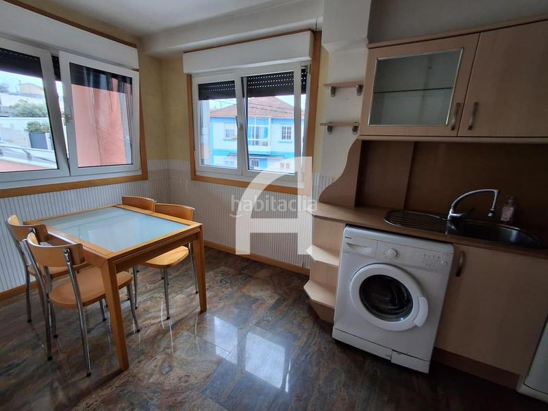 Foto 9d4db27f-2a13-4a7b-a298-f3dff32d19ca. Location attique avec chauffage parking dans Bembrive Vigo