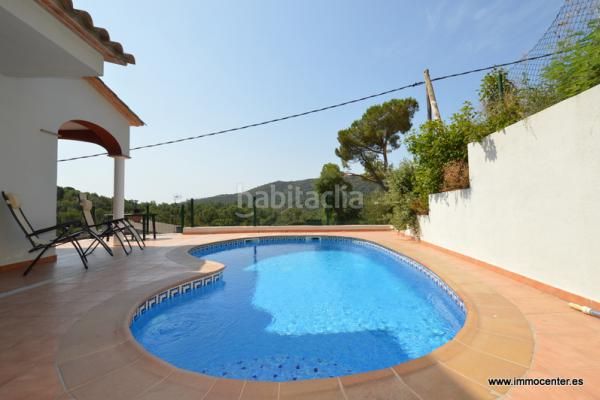 Foto 4561eb33-52ff-45c3-a934-5e073056bd7e. Location maison avec chauffage parking piscine dans Calonge
