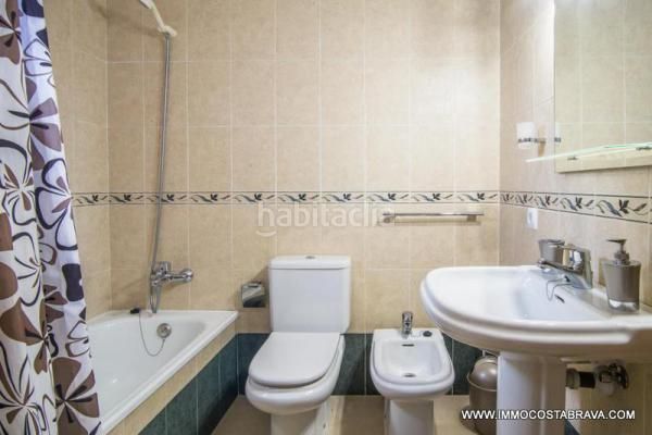 Foto f790a4c5-84c5-4005-817c-a221b922af39. Location maison avec chauffage parking piscine dans Calonge