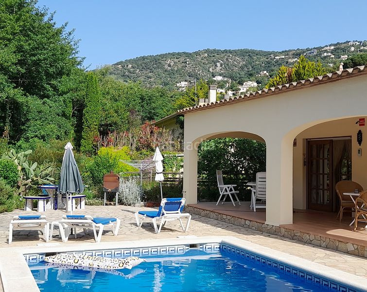 Foto 5ee1bf42-0291-4fd9-acbb-4b6febd67c19. Miete haus mit kamin heizung parking pool in Cabanyes-Mas Ambrós-Mas Pallí Calonge