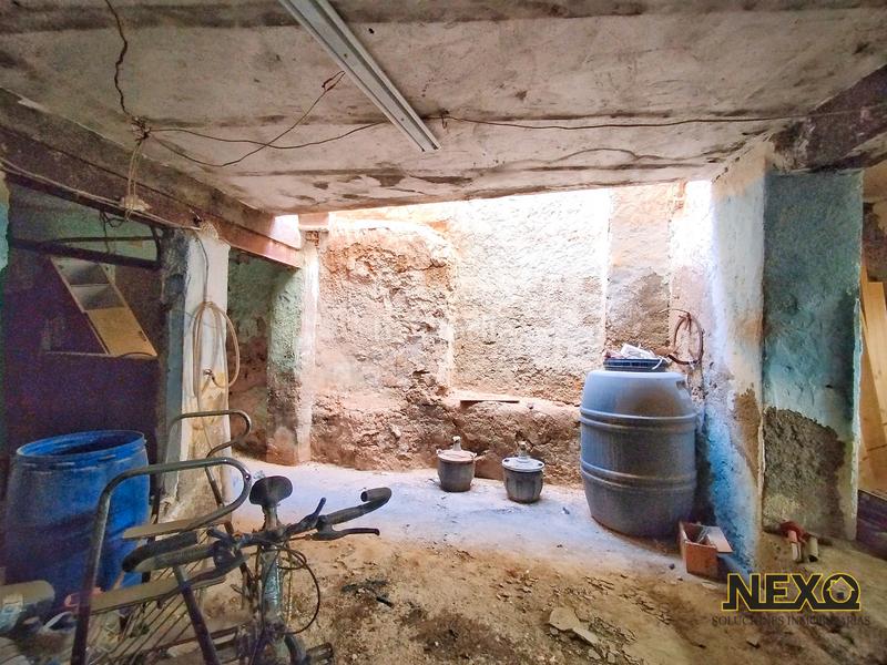 Foto 23a116a9-286d-43d5-9376-fbc9d4ea0190. Casa  a reformar con terreno en Canjáyar