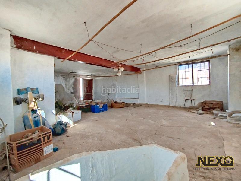 Foto 309fb55c-70ca-43fb-b6b5-6aa77a50487d. Casa  a reformar con terreno en Canjáyar