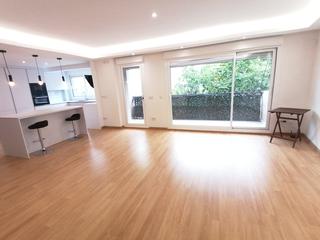 Etagenwohnung in Avenida del Gran Capitán 20