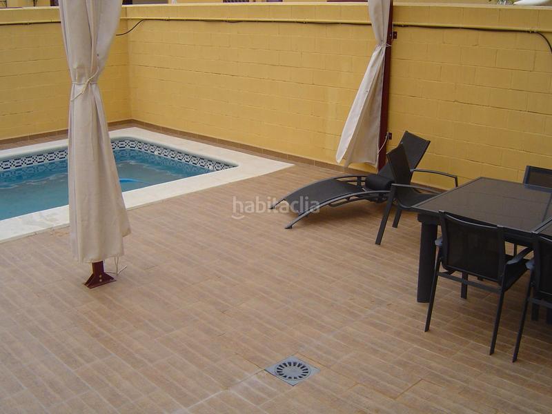 Foto 14a0aa6f-0254-453b-a8bb-eb4841439682. Casa a schiera con riscaldamento parcheggio piscina in Córdoba