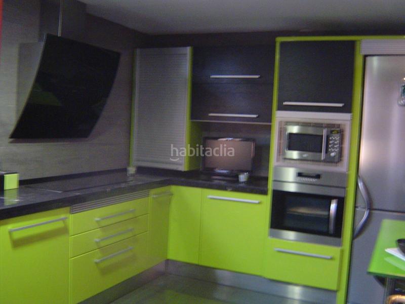 Foto 4c00f4af-8159-4c13-8868-f5fc62d245fb. Casa adosada en El Higuerón Córdoba