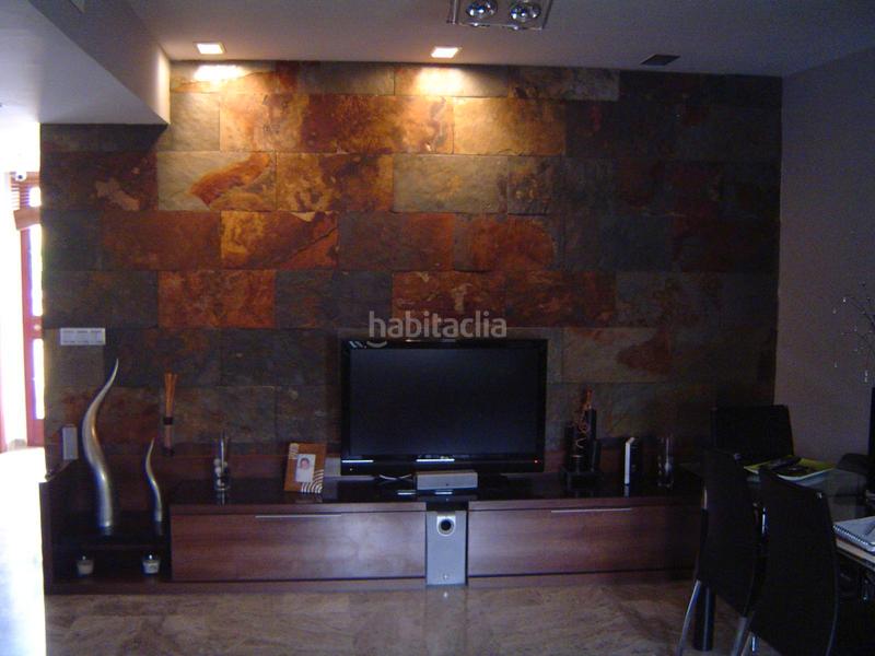 Foto 67075d79-642b-4461-9b2a-e399d7f3ec72. Casa adossada amb calefacció aparcament piscina a Córdoba