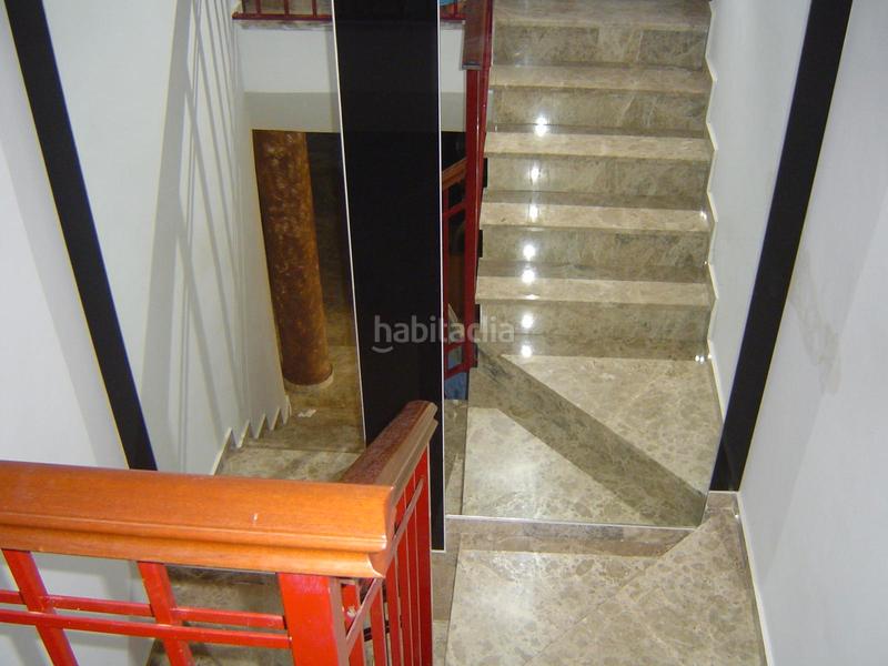 Foto 92afab53-c4da-4046-ac9f-cd7e86ca29fe. Casa adossada amb calefacció aparcament piscina a Córdoba