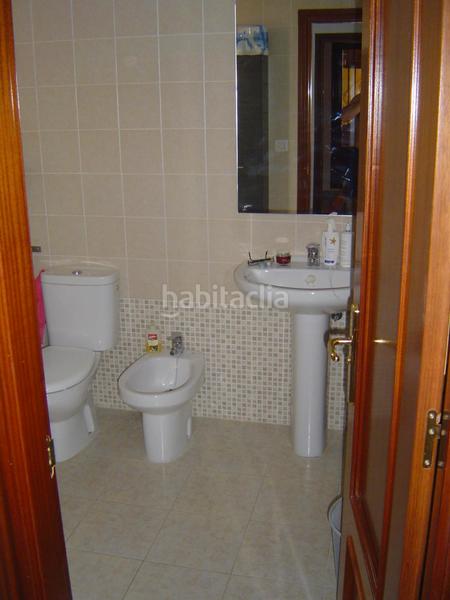 Foto 28740bd9-5a6c-46b7-b06c-e91704d5c237. Semi detached house with heating parking pool in El Higuerón Córdoba