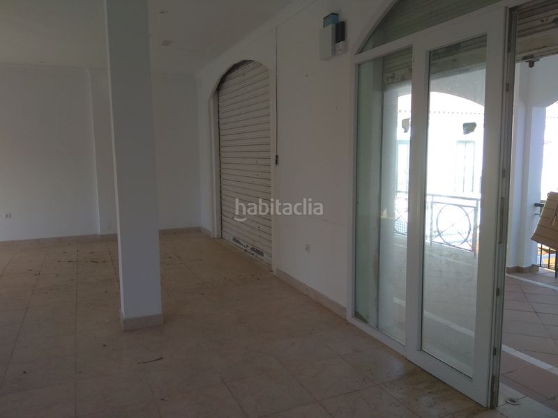 Foto b8836a90-78f8-4cb9-843d-6b3ab5d702ac. Lloguer local comercial a Núcleo urbano Chiclana de la Frontera
