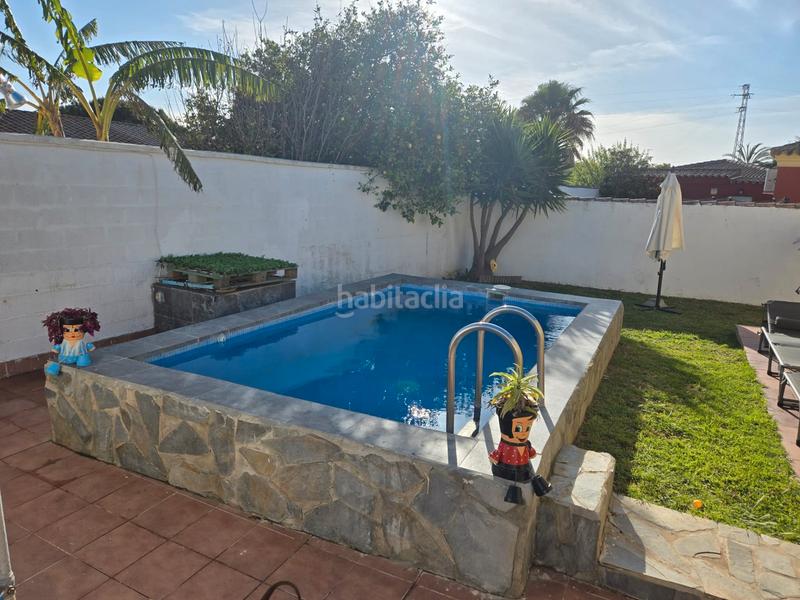 Foto 2f2a0126-4cf3-4553-ae6b-7803937195d5. Xalet amb xemeneia piscina a Los Franceses - La Vega Chiclana de la Frontera