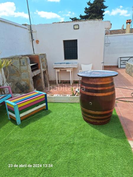 Foto 39acd63d-1666-4c1a-ac9c-9911114394d2. Xalet amb xemeneia piscina a Los Franceses - La Vega Chiclana de la Frontera