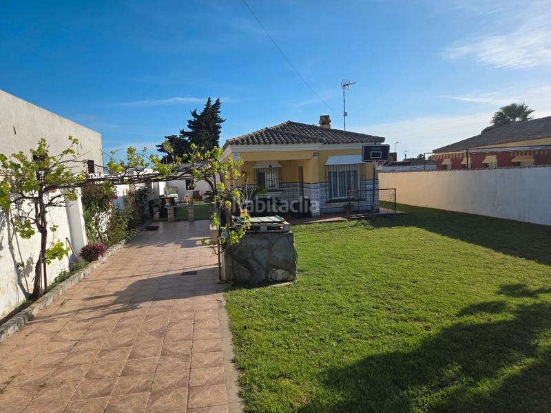 Foto a8e49641-ecb1-42ed-a5f1-9b40c6b935fa. Xalet amb xemeneia piscina a Los Franceses - La Vega Chiclana de la Frontera