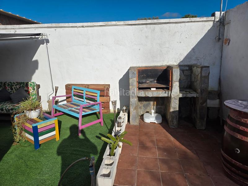 Foto e700f811-080f-41bd-9e98-0899883337d3. Xalet amb xemeneia piscina a Los Franceses - La Vega Chiclana de la Frontera