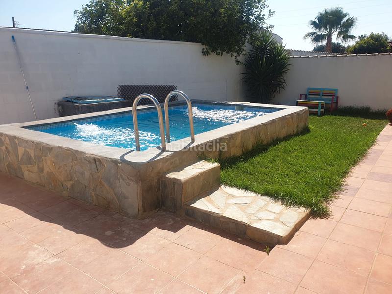 Foto ff7836b2-8b03-487a-a0b8-d7ff16c8f217. Xalet amb xemeneia piscina a Los Franceses - La Vega Chiclana de la Frontera