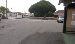 Local commercial à La Barrosa. Solar de 550 m carretera de la barrosa  ideal para negocios o vi