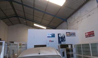 Bâtiment à usage industriel  Calle. Nave industrial y comercial de 357 m el torno chiclana de la fro