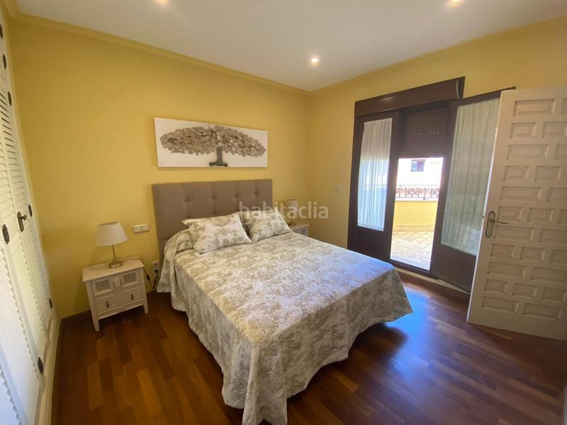 Foto d96cdae3-c512-4e40-9e90-dc32700f8755. Chalet con camino parcheggio piscina in La Barrosa Chiclana de la Frontera