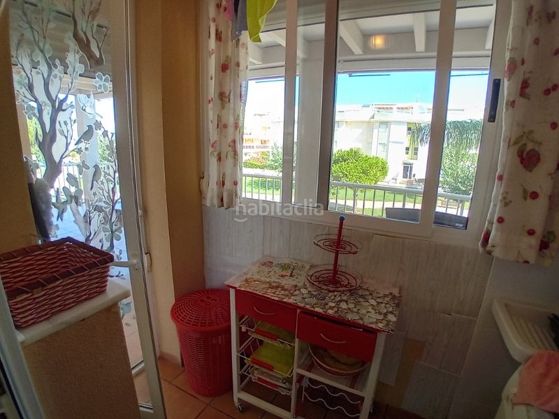 Foto df055aec-91cd-4455-b9bb-a5e650d48ba7. Apartamento  completo en Xeraco
