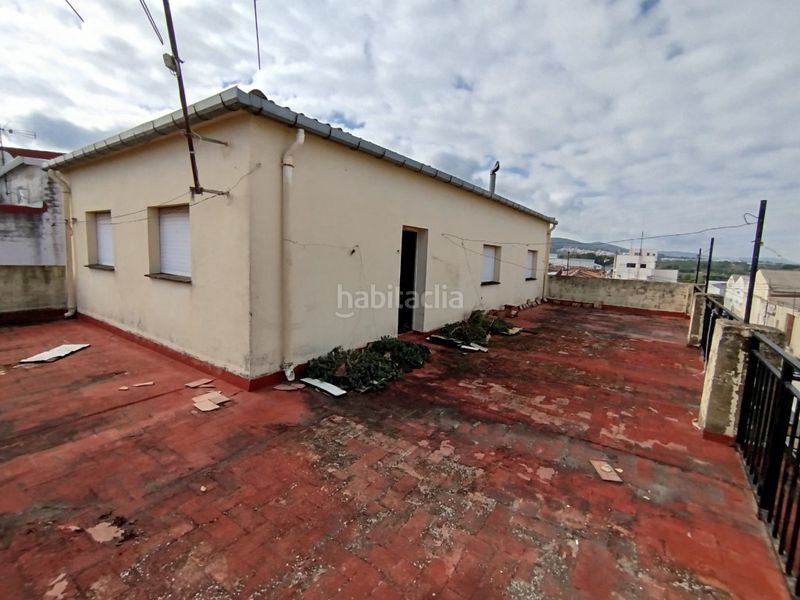 Foto d46c8155-9398-4be1-aa64-969369c0435f. Casa amb aparcament a Albaida