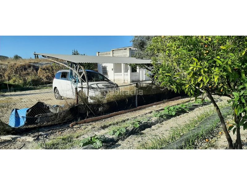 Foto fd677df4-413a-490c-91a6-aa3c6c756f2a. Casa amb aparcament a Albaida