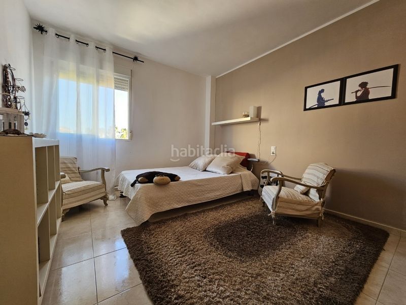 Foto 05a20a07-cedc-492b-9cf5-c8d7d0c07824. Casa adossada amb aparcament a Beniflá