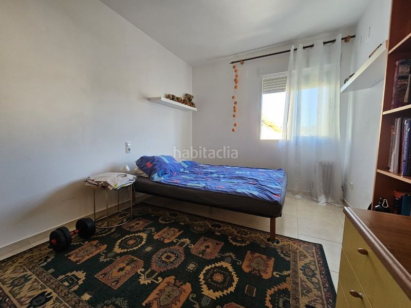 Foto 1875e3ce-b9a4-4b7a-a684-9c2aa504fda8. Casa adossada amb aparcament a Beniflá