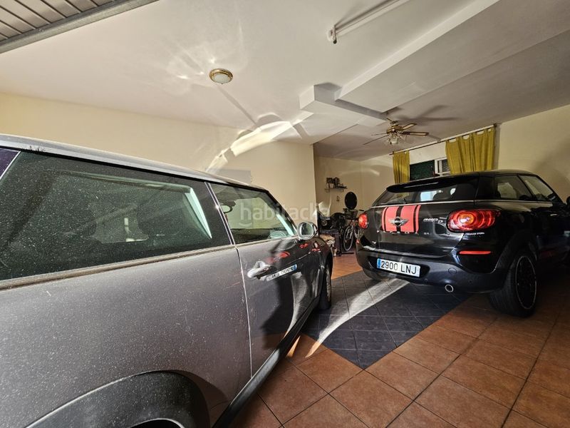 Foto 1879c7a7-ee0f-4ad3-b72c-a983db104f1f. Casa adossada amb aparcament a Beniflá