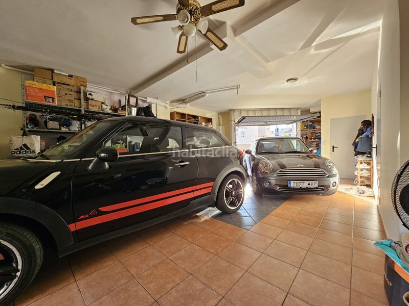 Foto 4ada6829-9857-4038-8041-3a762722ae64. Casa adossada amb aparcament a Beniflá