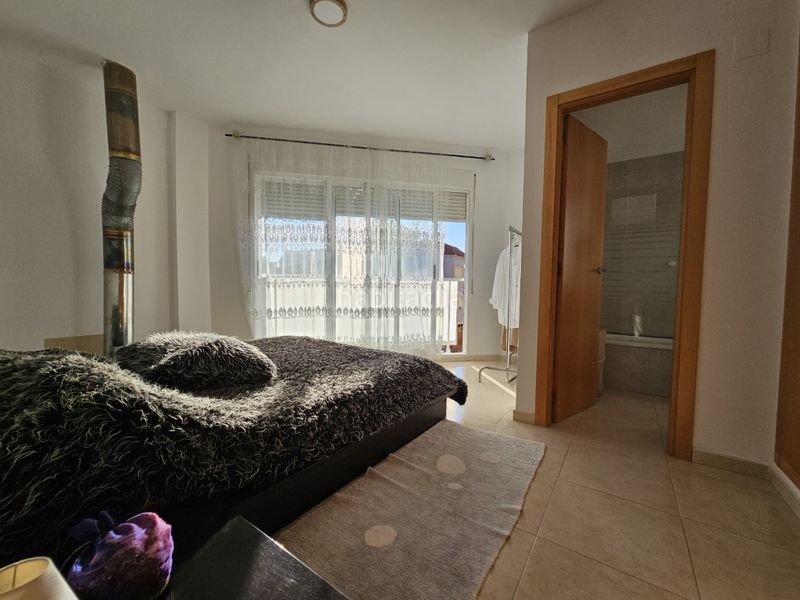 Foto 71f2ceb7-58ed-408a-9b28-fa643740df78. Casa adossada amb aparcament a Beniflá