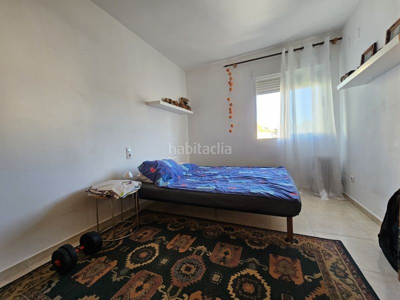 Foto 9c394b63-188d-42fa-aa56-52cb4e5b3018. Casa adossada amb aparcament a Beniflá